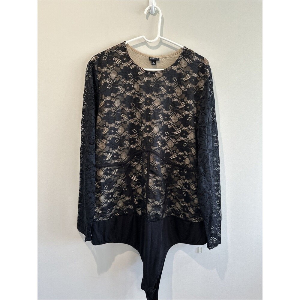 Torrid Bodysuit Women’s 4x Black Lace Gothic Long Sleeve Punk Grunge Stretch